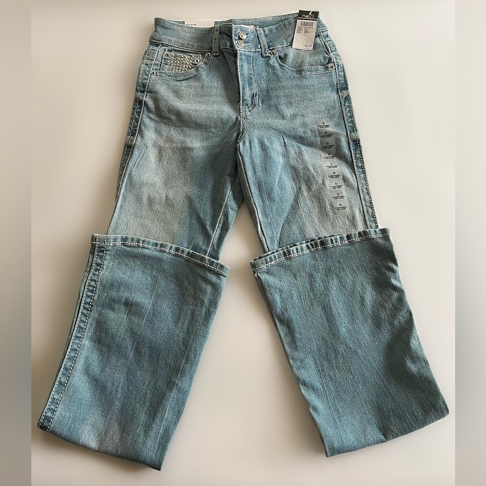 Rue21 Mid - Rise Boot Ultimate Stretch Flare Jean Size 6